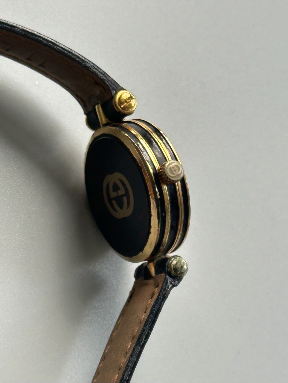 Gucci 2000L Sherry Line Roman Numeral Black Dial 22mm Ladies’ Dress Watch - Picture 6 of 12